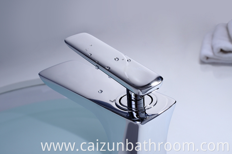 Supporting Chrome Basin Faucet